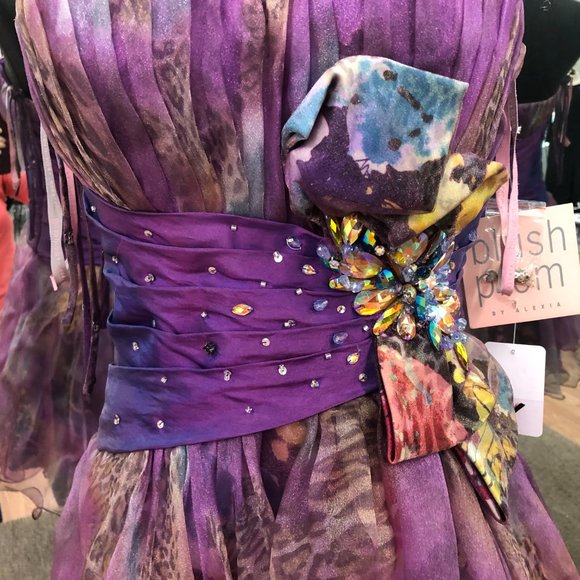 Homecoming Dress by Blush Prom Size 8 NWT - Picture 3 of 8